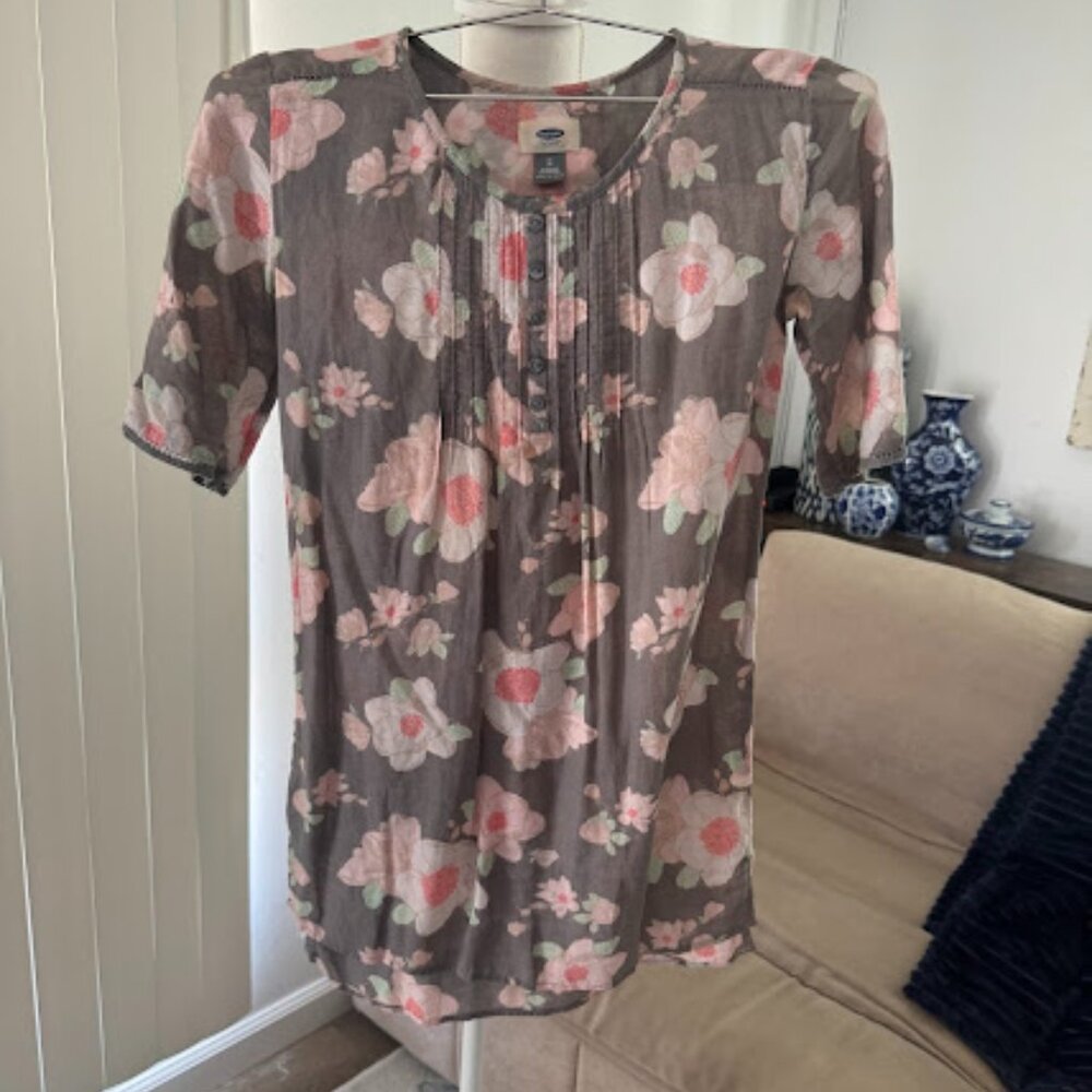 Old Navy Grey Pink floral dress
